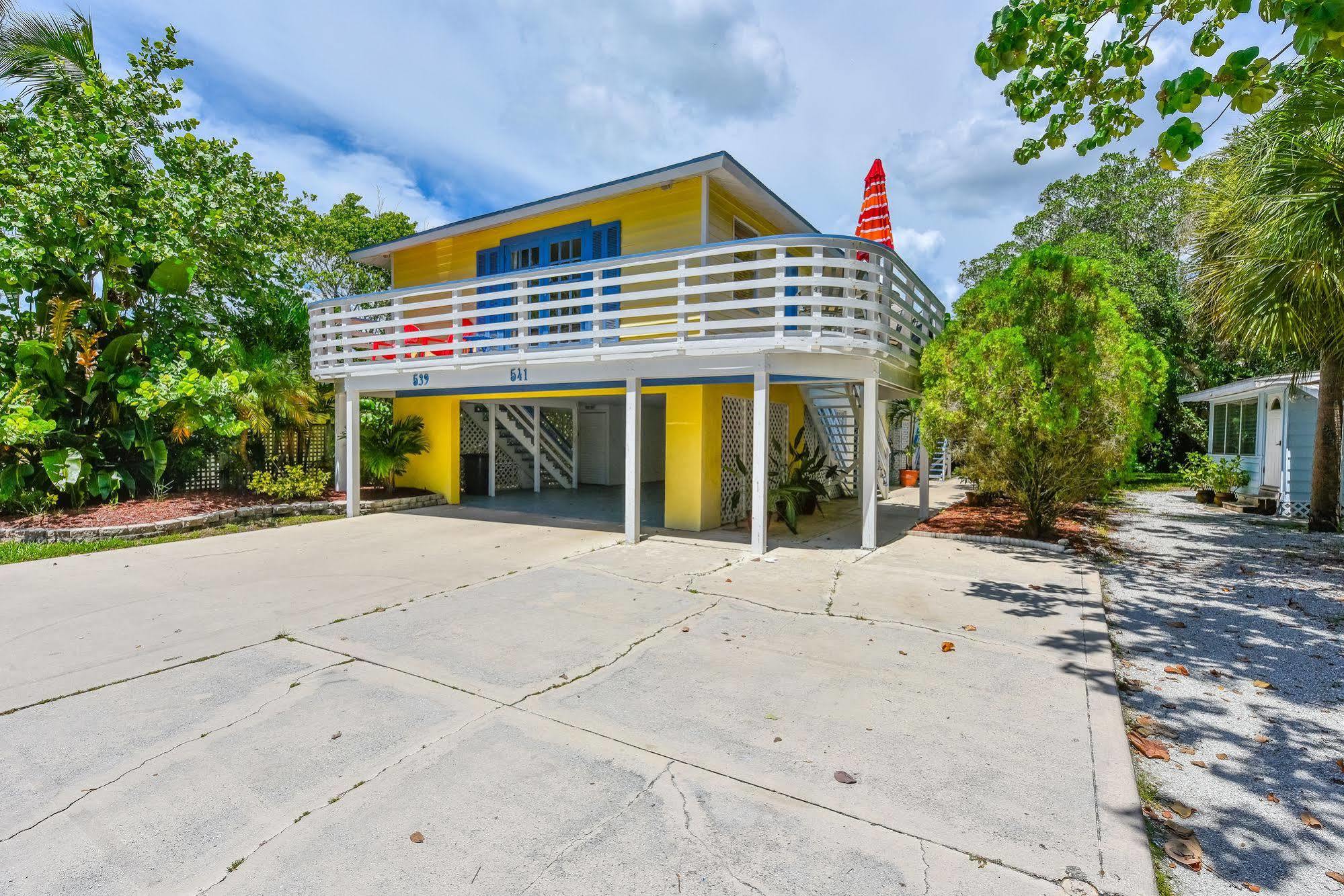 Banana Cabana By Beachside Management เซียสตาคีย์ ภายนอก รูปภาพ